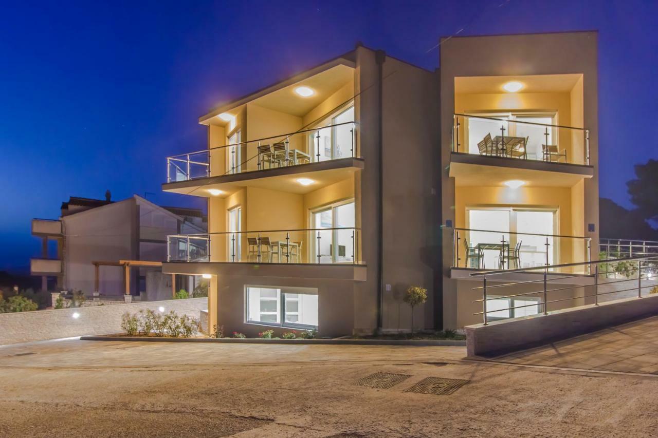 Villa Ilenia มูร์แตร์ ภายนอก รูปภาพ